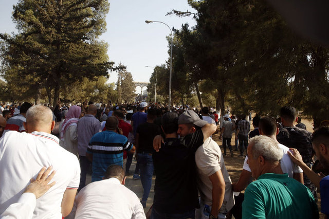 İsrail polisi Mescid-i Aksa'da Filistinlilere saldırdı: 113 yaralı