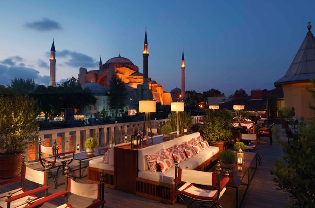 Avrupa'nın en iyi otelleri açıklandı İstanbul da listede!