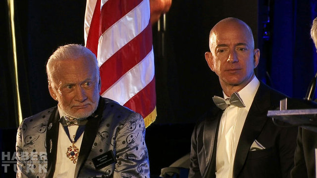 amazon un kurucusu jeff bezos un serveti 141 9 milyar dolar oldu jeff bezos un hayat hikayesi jeff bezos kimdir is yasam haberleri amazon un kurucusu jeff bezos un serveti 141 9 milyar dolar oldu jeff bezos un hayat hikayesi jeff bezos kimdir is yasam haberleri