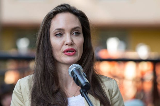 Angelina Jolie'ye büyük tepki
