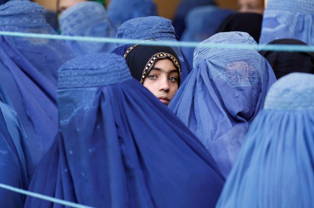 Afganistan'da kadınlar isimlerini geri istiyor: İsmim nerede?