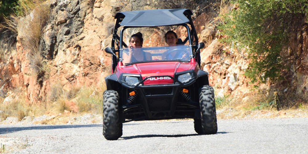 Kız kıza safari...