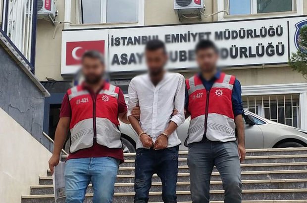 Dolandırıcı sahte hâkim, gerçek hâkim karşısında yakayı ele verdi Dolandırıcı sahte hâkim, gerçek hâkim karşısında yakayı ele verdi