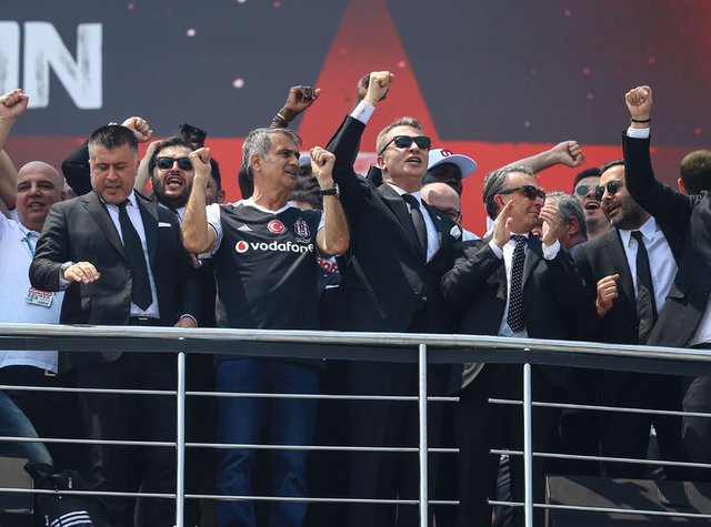 Rıdvan Dilmen: Fenerbahçe derbide yenilirse şampiyonluk yarışından kopar