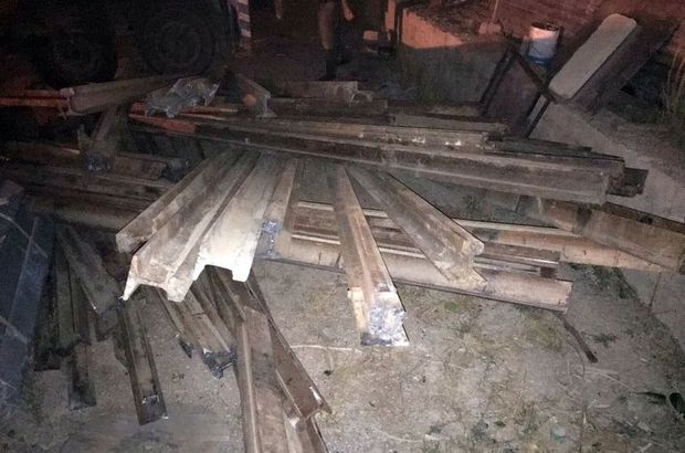 Amasya' da vinçle 41 ton ray demiri çalan hurdacı tutuklandı