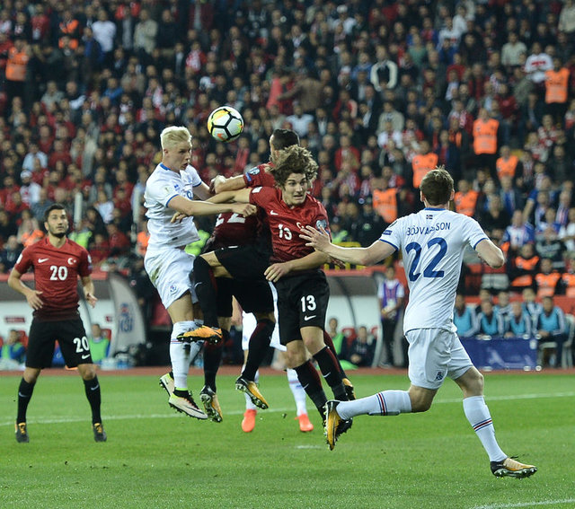 İzlanda maçına Yılmaz Vural damgası