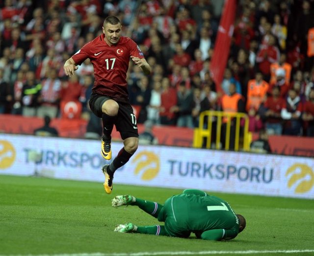 İzlanda maçına Yılmaz Vural damgası