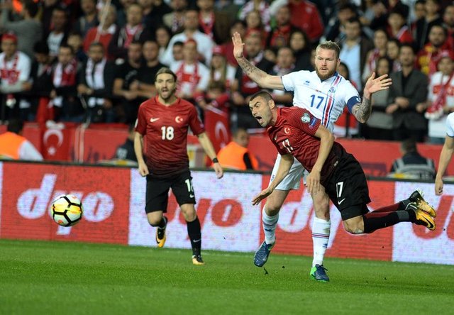 İzlanda maçına Yılmaz Vural damgası