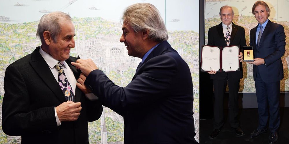 Devrim Erbil'e Beyoğlu Nişanı