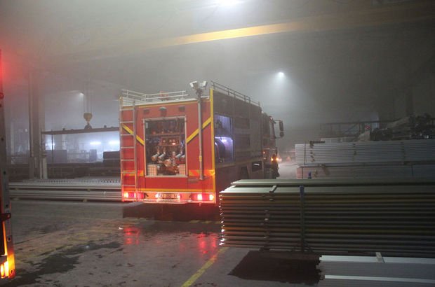 Konya'da alüminyum fabrikasında yangın çıktı