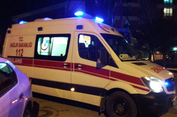 İstanbul Ümraniye'de bıçaklı kavga: 3 yaralı