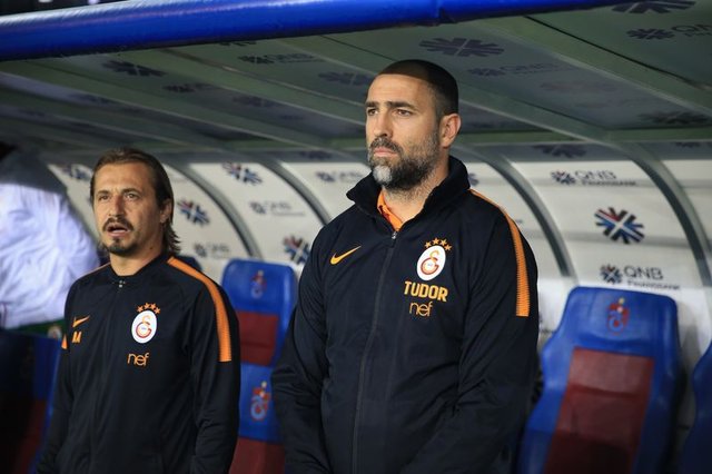 Trabzonspor'a yenilen Galatasaray'da Igor Tudor'a sosyal medyada büyük tepki