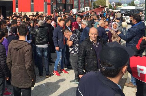 Bursa'da yol kapatma eylemi