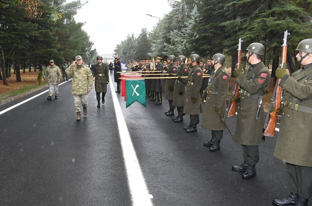 Genelkurmay Başkanı Akar Hatay ve Diyarbakır'da incelemelerde bulundu