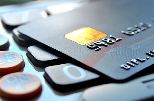 Takipteki kredi kartı borçlu sayısı azaldı