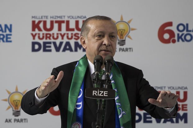 Cumhurbaşkanı Erdoğan: Bazı yanlışları aptallar değil, ancak alçaklar yapar