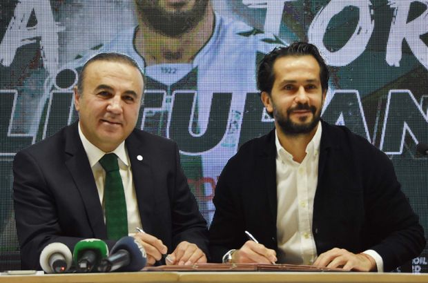 Ali Turan Atiker Konyaspor'da kaldı