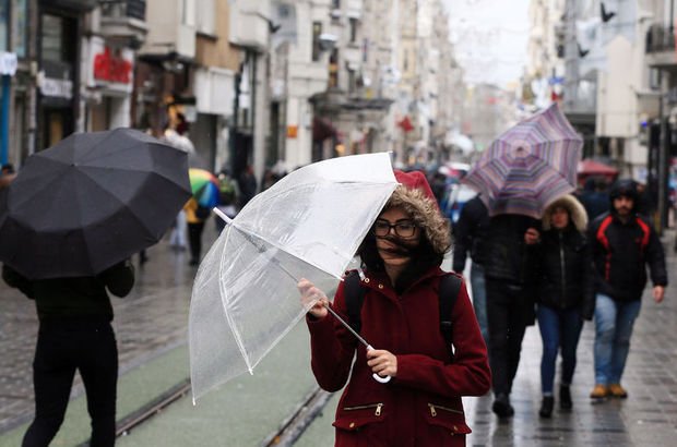 İstanbul hava durumu: Meteoroloji uyardı! İstanbul'da kar yağacak mı? Yağışlar bitecek mi?