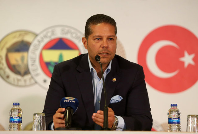 Fenerbahçeli yöneticiden transfer müjdesi