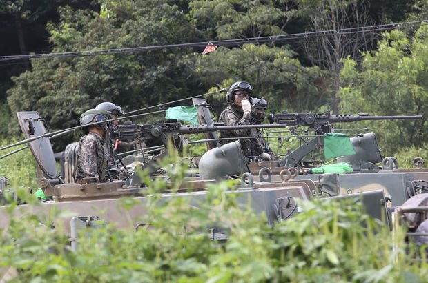 Kuzey Kore, kaçan asker nedeniyle sınırdaki askerlerini değiştiriyor