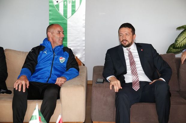 TBF Başkanı Türkoğlu ve beraberindeki heyet, Bursaspor Kulübünü ziyaret etti
