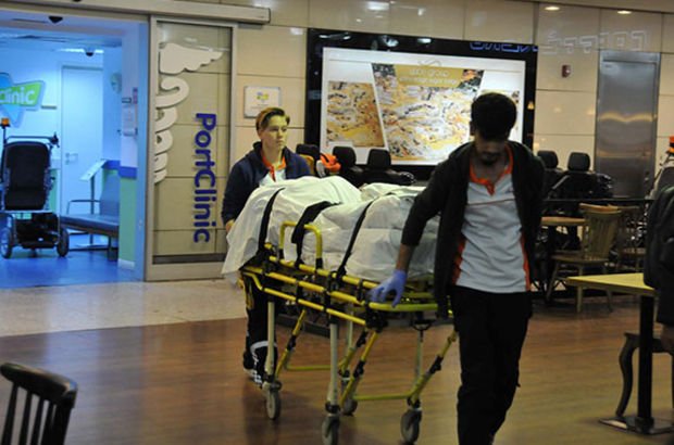 Umre yolcusu Endonezyalı kadın Atatürk Havalimanı'nda kalp krizinden öldü
