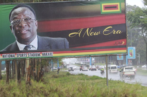 Zimbabve'nin yeni başkanı Mnangagwa ilk icraatini açıkladı!