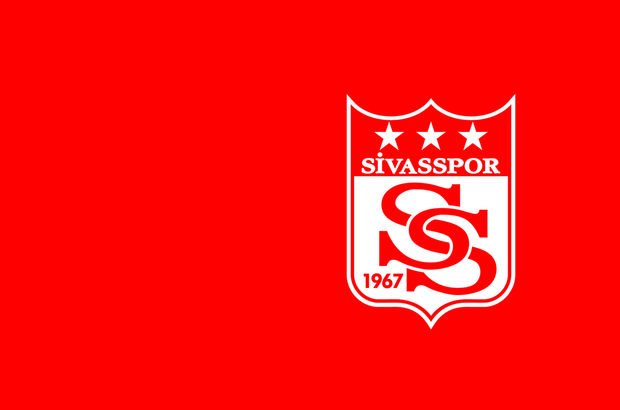 Sivasspor'dan Onur Kıvrak'a zehir zemberek cevap