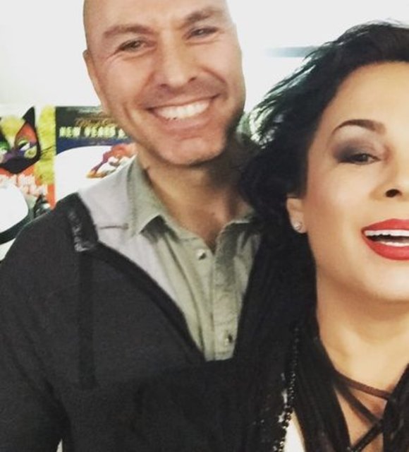 Demet Sağıroğlu seramik ve heykel yapmaya başladı,Demet Demet Sağıroğlu seramik ve heykel yapmaya başladı,Demet