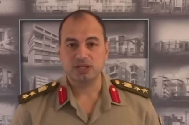 Mısır'da cumhurbaşkanlığına aday olan albaya 6 yıl hapis!