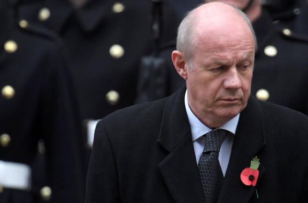 İngiltere başbakan yardımcısı Damian Green istifa etti