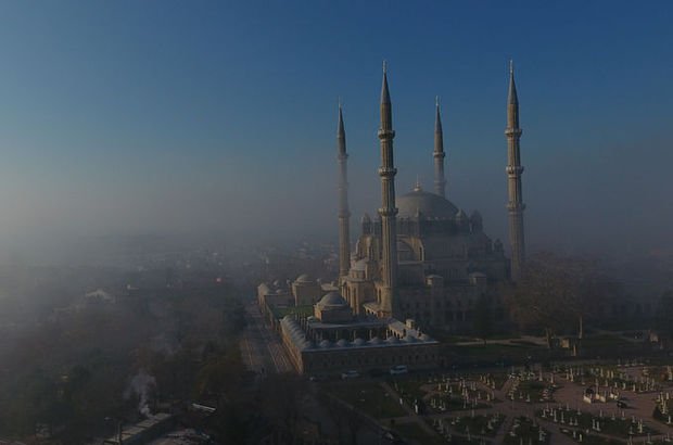 Selimiye Camisi'nin sisli güzelliği