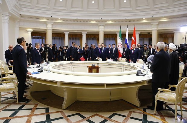 Suriye Ulusal Diyalog Kongresi'nin tarihi belli oldu!