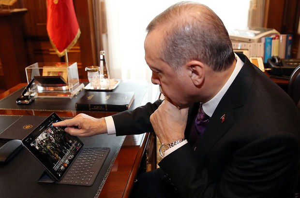 Cumhurbaşkanı Erdoğan 'yılın fotoğrafı' oylamasına katıldı
