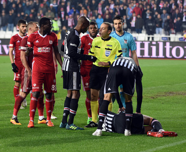 Rıdvan Dilmen, Demir Grup Sivasspor - Beşiktaş maçını değerlendirdi