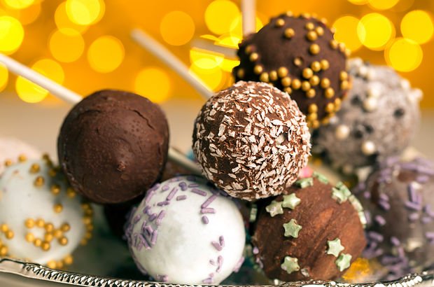 Yılbaşı çikolatası nasıl yapılır? Yılbaşı çikolatası tarifi ve malzemeleri!