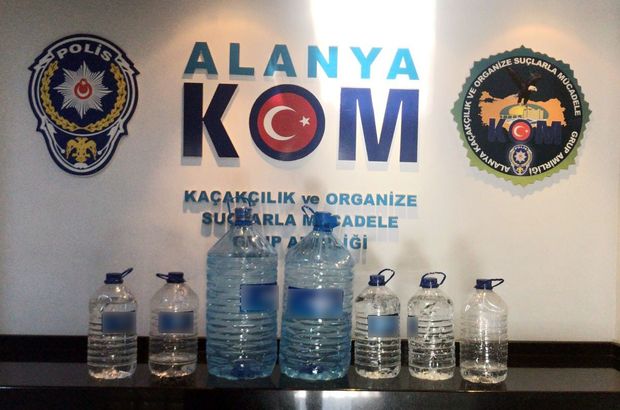 Alanya'da kaçak ve sahte içki operasyonu