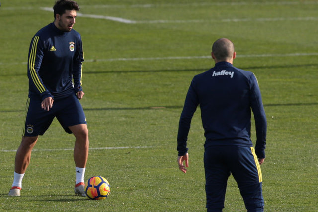 Aykut Kocaman, Ozan Tufan'ı neden oynatmıyor?