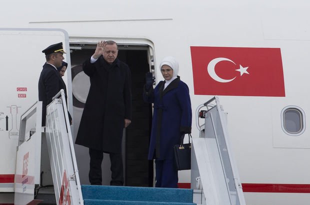 Cumhurbaşkanı Recep Tayyip Erdoğan Tunus'a geldi