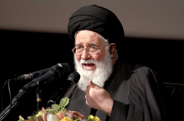 İran'ın etkin din adamından sert müdahale çağrısı!