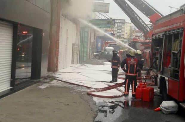 Son dakika... Zeytinburnu Demirciler Sanayi Sitesi'nde korkutan yangın