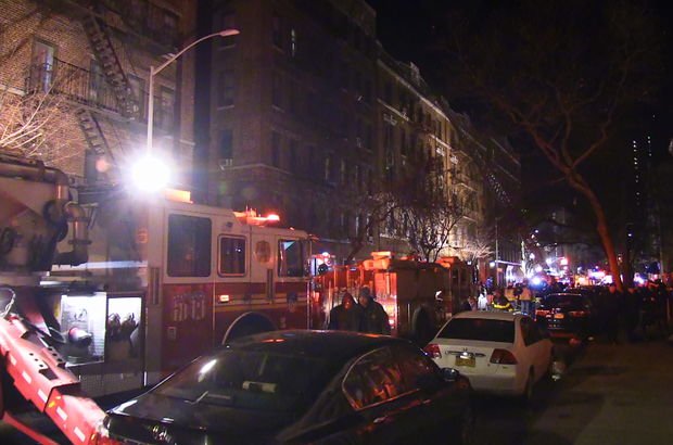 New York'ta yangın: Ölü sayısı 12'ye yükseldi!