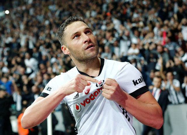 Beşiktaş son transfer haberleri - Tosic gidiyor! Yeni golcüde sona doğru