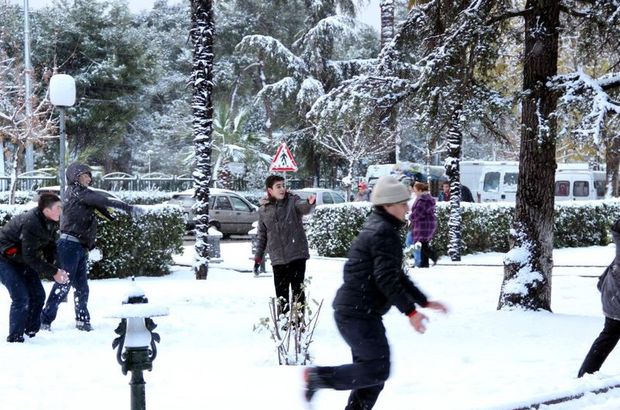Karne günü birçok ilde kar tatili! 19 Ocak Cuma hangi illerde okullar tatil?