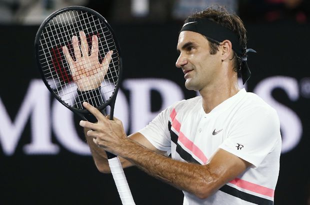 Federer 4. tura yükseldi 77