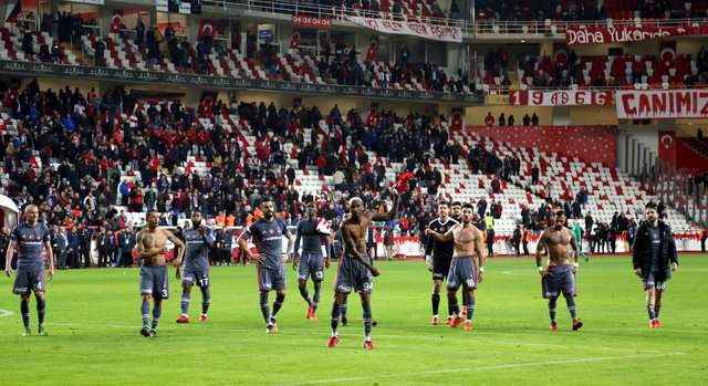 Beşiktaş forvet transferi için harekete geçti, sürpriz adaylar gündemde