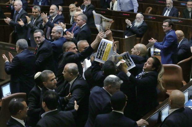 İsrail meclisinde Pence şoku!