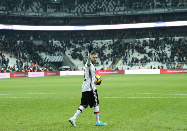 Rıdvan Dilmen, Beşiktaş-Kasımpaşa maçını ve Beşiktaş'ın Vagner Love transferini değerlendirdi