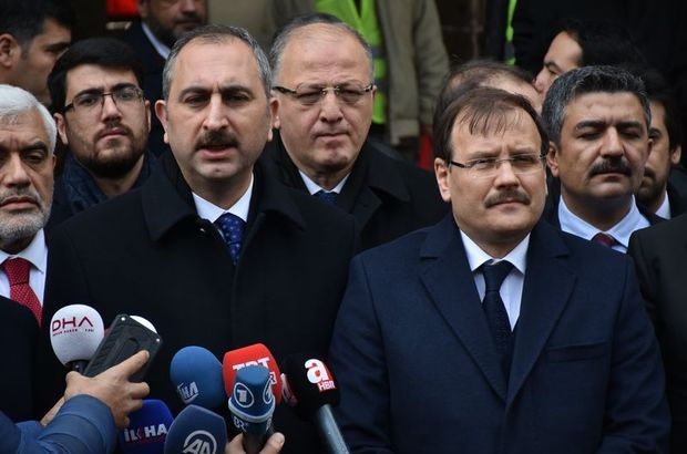 Başbakan Yardımcısı Hakan Çavuşoğlu ile Adalet Bakanı Abduhamit Gül Kilis'te