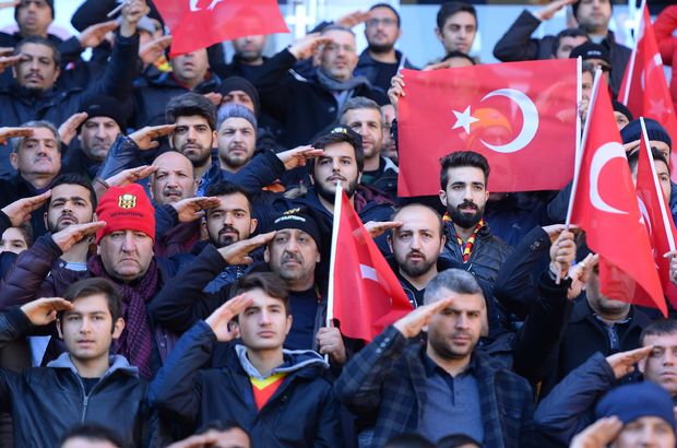 Yeni Malatyasporlu taraftarlar, Zeytin Dalı Harekatı'na destek verdi